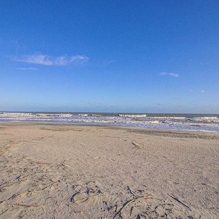 Just Beachy Villa Folly Beach Exterior photo